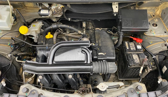 2019 Renault Kwid 1.0 RXT Opt, Petrol, Manual, 19,318 km, Open Bonet