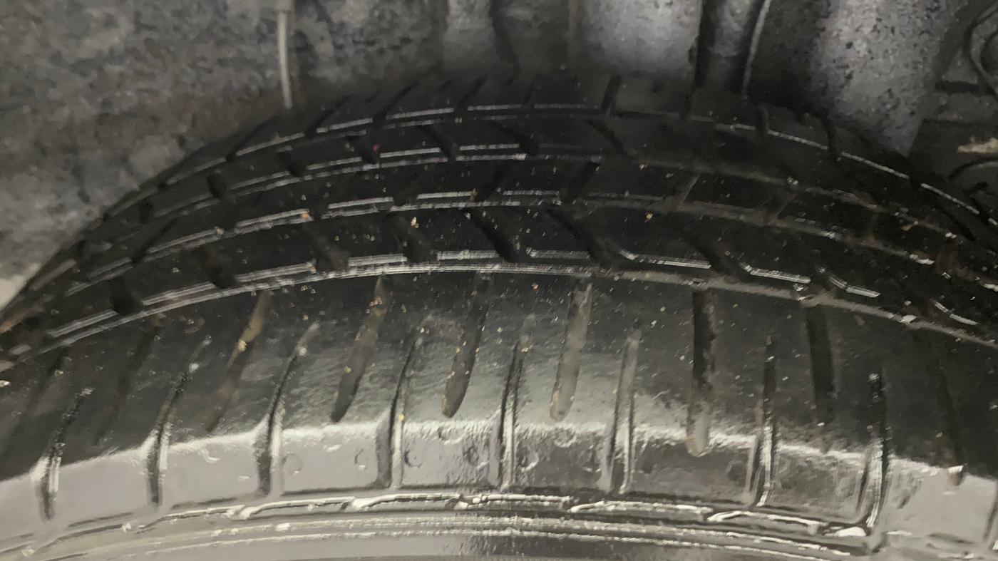 2018 Hyundai Elite i20 SPORTZ 1.2, Petrol, Manual, 1,31,301 km, Left Rear Tyre Tread