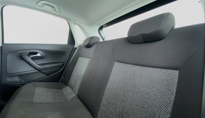 2020 Volkswagen Polo COMFORTLINE PLUS 1.0, Petrol, Manual, 65,293 km, Right Side Rear Door Cabin