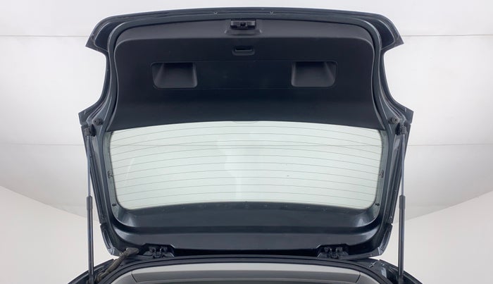 2020 Volkswagen Polo COMFORTLINE PLUS 1.0, Petrol, Manual, 65,293 km, Boot Door Open