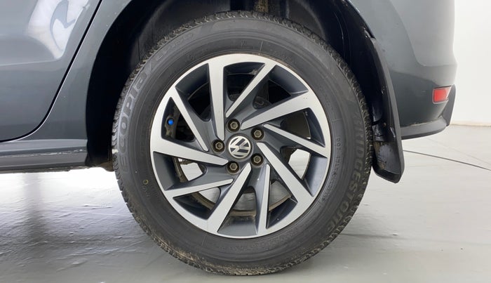 2020 Volkswagen Polo COMFORTLINE PLUS 1.0, Petrol, Manual, 65,293 km, Left Rear Wheel