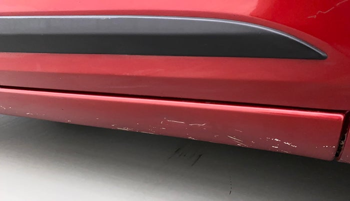 2018 Hyundai Elite i20 ASTA 1.2 (O), Petrol, Manual, 56,757 km, Right running board - Minor scratches