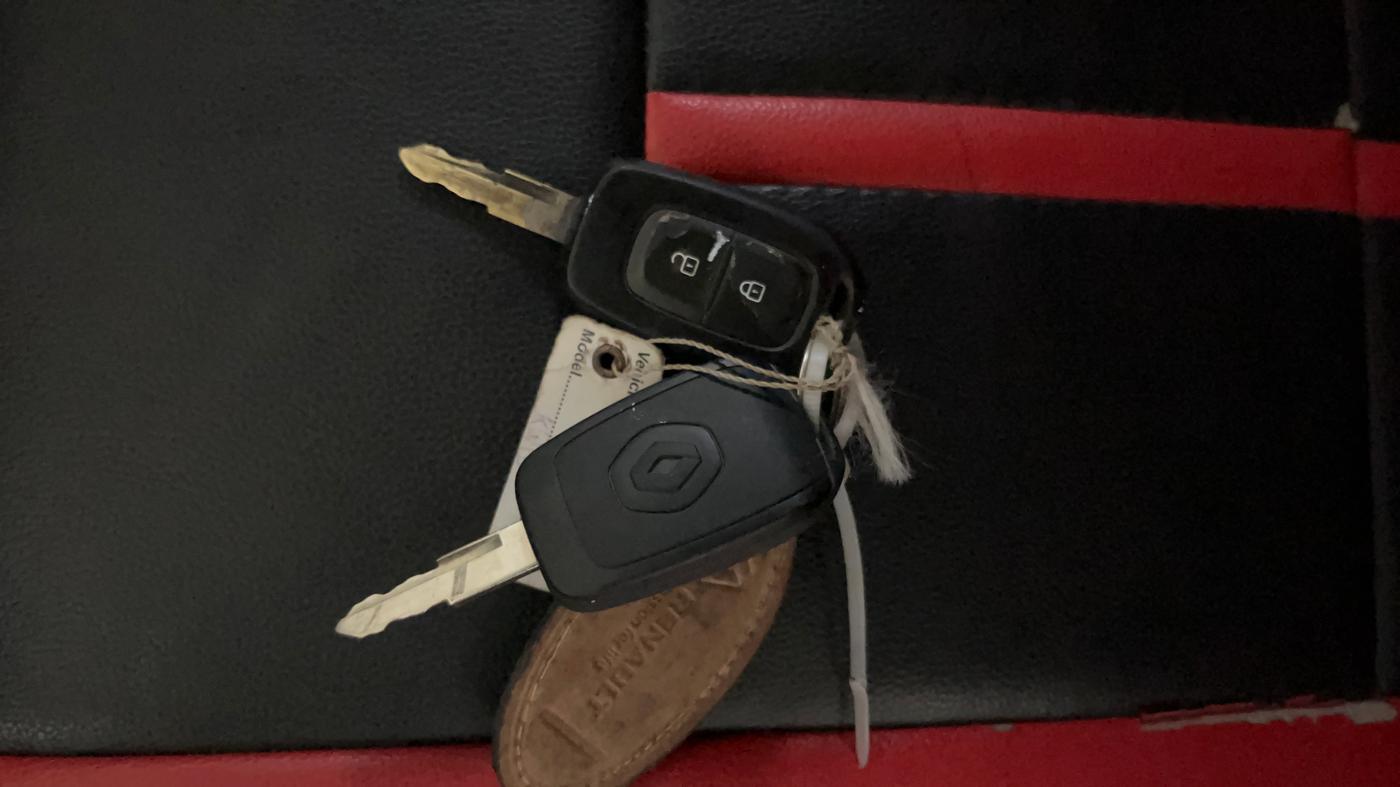 2019 Renault Kwid RXL, Petrol, Manual, 77,786 km, Key Close Up