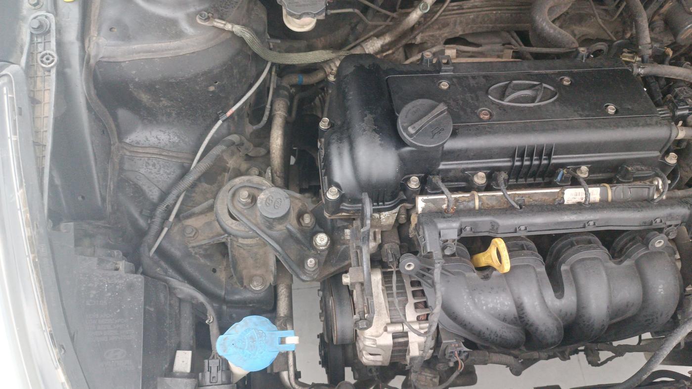 2017 Hyundai Verna 1.6 VTVT SX, Petrol, Manual, 61,833 km, Engine View - Right