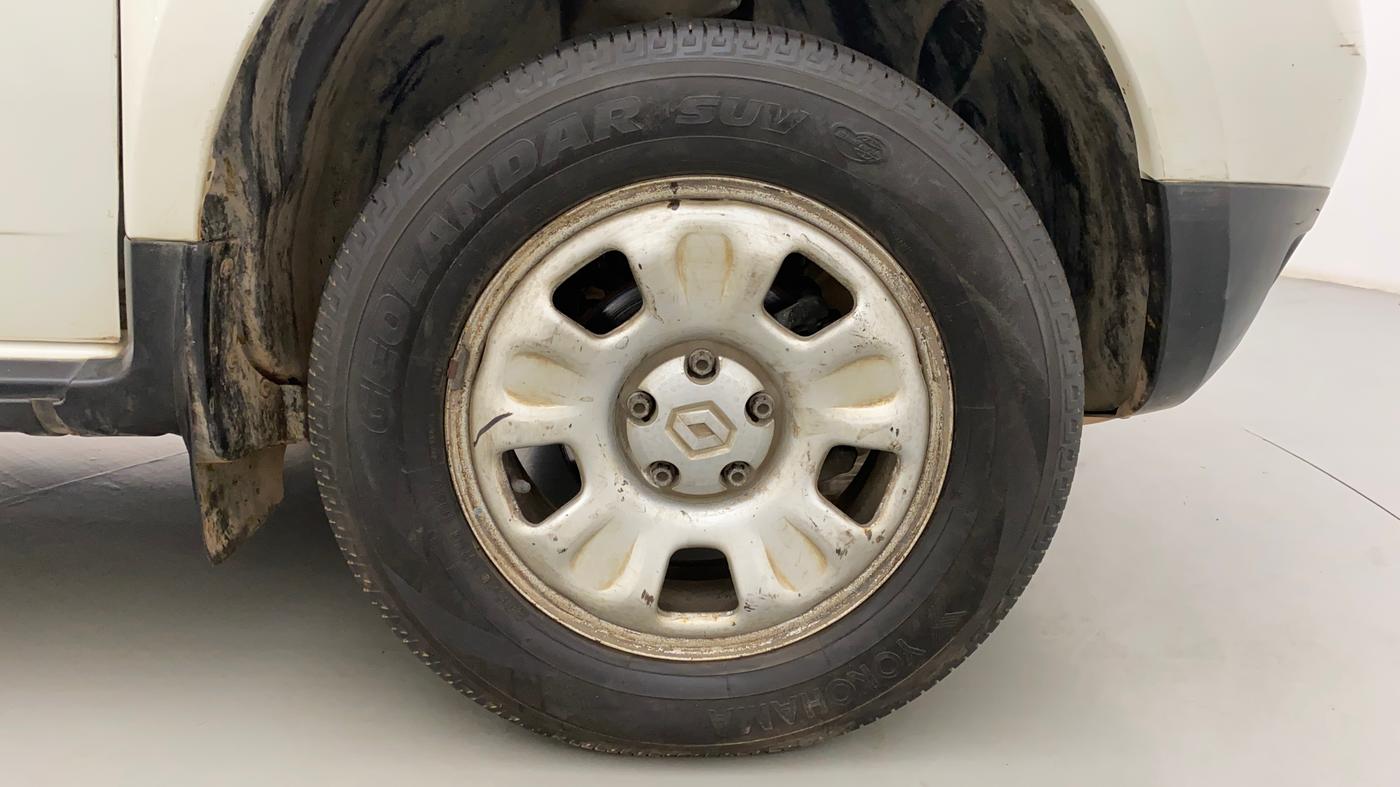 2012 Renault Duster 110 PS RXL DIESEL, Diesel, Manual, 69,849 km, Right Front Wheel