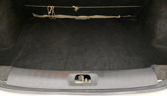 2016 Maruti Swift Dzire VXI, Petrol, Manual, 30,786 km, Boot Inside