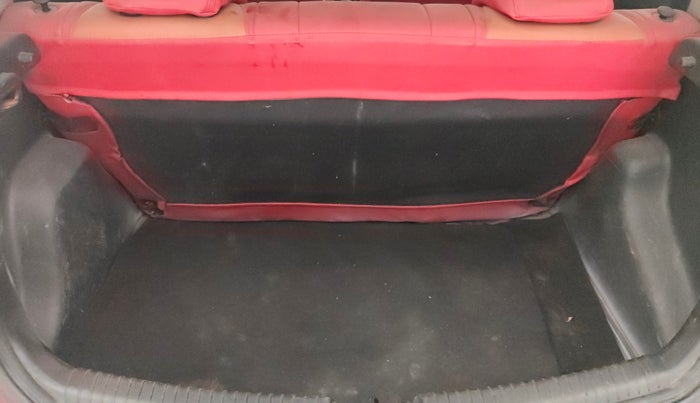 2015 Hyundai Grand i10 ASTA AT 1.2 KAPPA VTVT, Petrol, Automatic, 1,45,877 km, Boot Inside