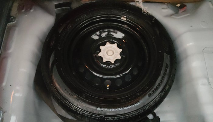 2015 Hyundai Grand i10 ASTA AT 1.2 KAPPA VTVT, Petrol, Automatic, 1,45,877 km, Spare Tyre