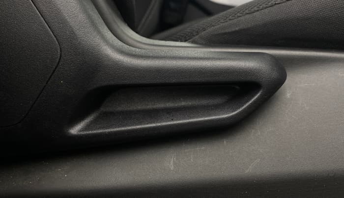 2023 Tata NEXON XM PLUS SUNROOF PETROL, Petrol, Manual, 3,456 km, Driver Side Adjustment Panel