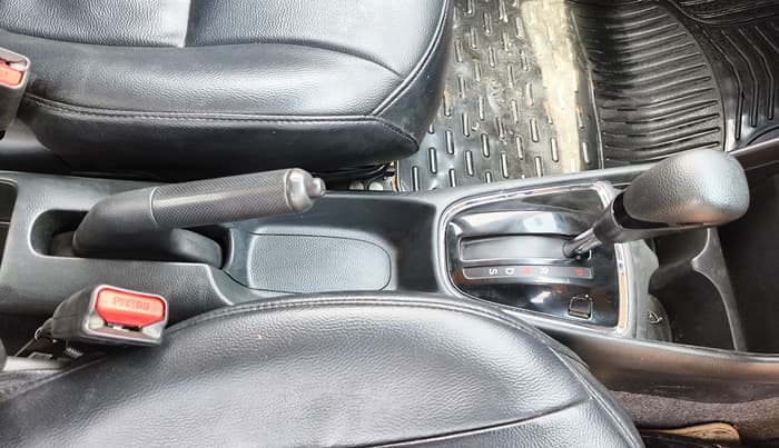 2020 Honda Amaze 1.2L I-VTEC VX CVT, Petrol, Automatic, 65,014 km, Gear Lever