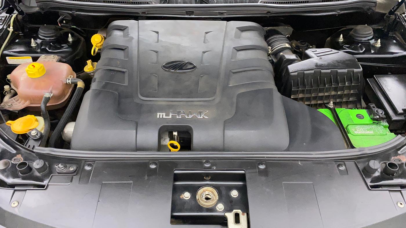 2018 Mahindra XUV500 W11 (O) AT, Diesel, Automatic, 79,285 km, Open Bonet