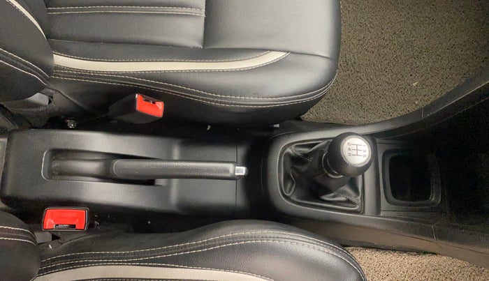 2017 Maruti Swift VDI, Diesel, Manual, 70,179 km, Gear Lever