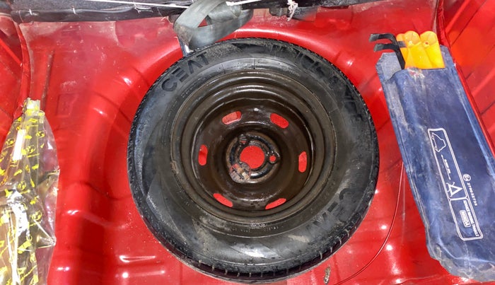 2016 Renault Kwid RXL, Petrol, Manual, 52,884 km, Spare Tyre