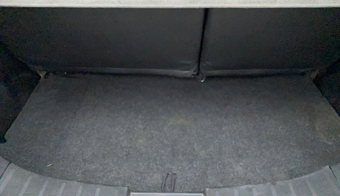 2013 Maruti Wagon R 1.0 LXI, Petrol, Manual, 61,951 km, Boot Inside
