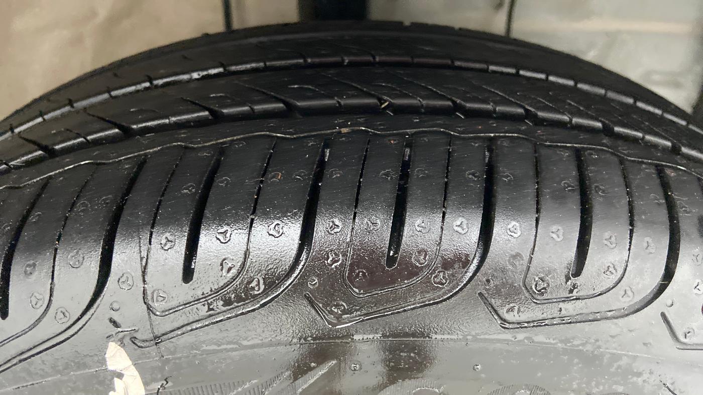 2015 Toyota Etios VD 1.4, Diesel, Manual, 65,122 km, Right Front Tyre Tread