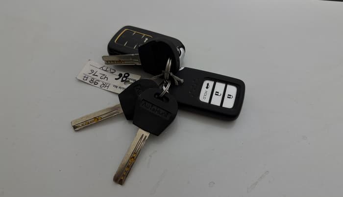 2021 Honda City 1.5L I-VTEC ZX, Petrol, Manual, 42,185 km, Key Close Up