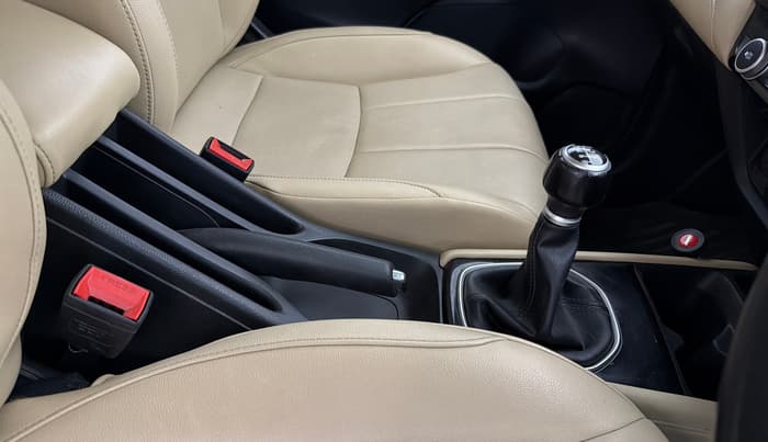 2021 Honda City 1.5L I-VTEC ZX, Petrol, Manual, 42,185 km, Gear Lever