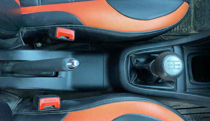 2013 Maruti Swift VXI, Petrol, Manual, 98,183 km, Gear Lever