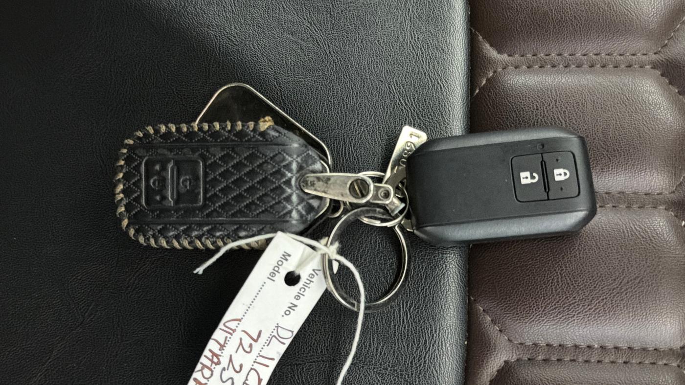 2024 Maruti Grand Vitara SIGMA SMART HYBRID, Petrol, Manual, 45,152 km, Key Close Up