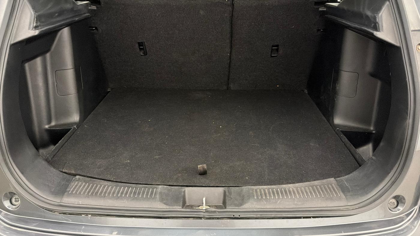 2024 Maruti Grand Vitara SIGMA SMART HYBRID, Petrol, Manual, 45,152 km, Boot Inside