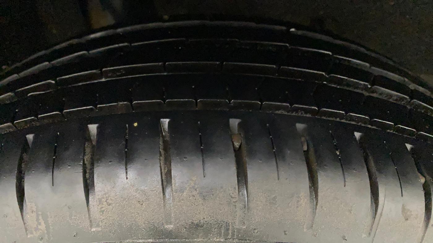 2021 Maruti Baleno ZETA CVT PETROL 1.2, Petrol, Automatic, 6,012 km, Right Rear Tyre Tread