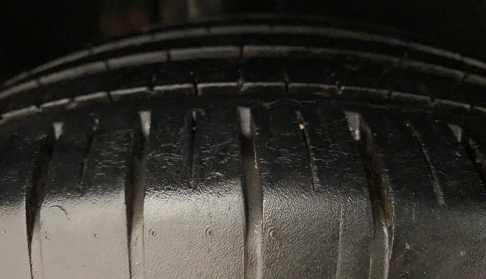2019 Maruti Baleno ALPHA CVT PETROL 1.2, Petrol, Automatic, 22,611 km, Right Rear Tyre Tread