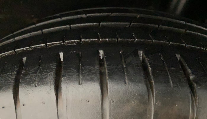 2019 Maruti Baleno ALPHA CVT PETROL 1.2, Petrol, Automatic, 22,611 km, Left Rear Tyre Tread