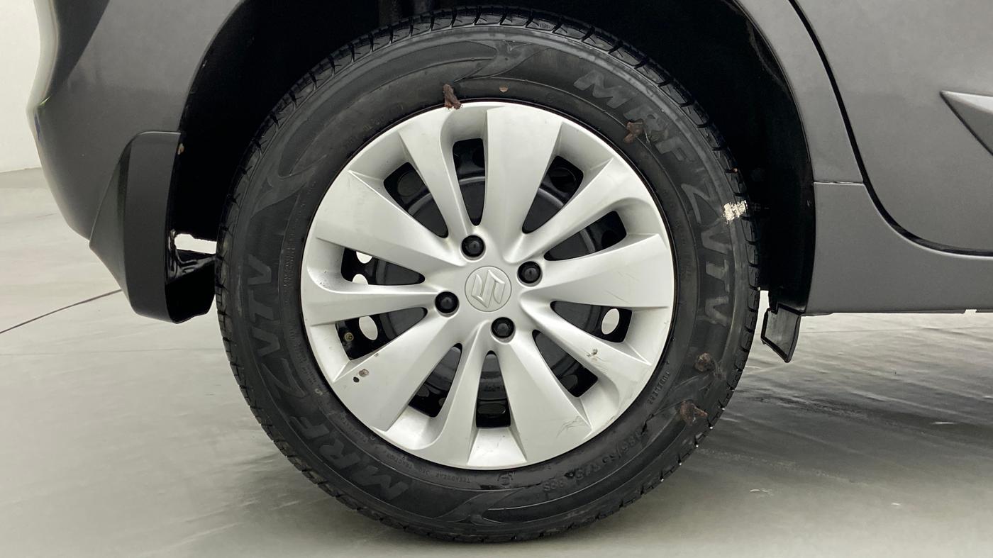2017 Maruti Baleno DELTA 1.2 K12, Petrol, Manual, 42,903 km, Right Rear Wheel