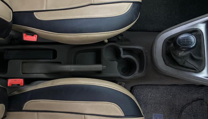 2013 Hyundai i10 MAGNA 1.2, Petrol, Manual, 58,603 km, Gear Lever