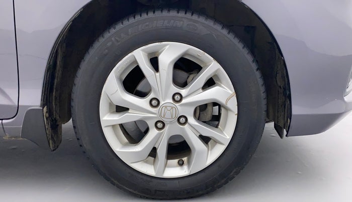 2019 Honda Amaze 1.5L I-DTEC V, Diesel, Manual, 95,141 km, Right Front Wheel