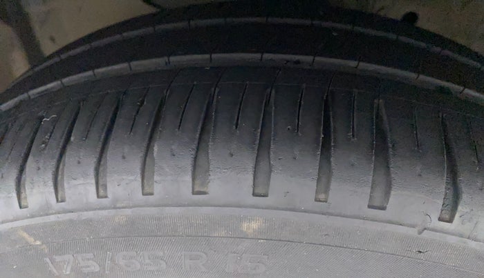 2019 Honda Amaze 1.5L I-DTEC V, Diesel, Manual, 95,141 km, Left Front Tyre Tread