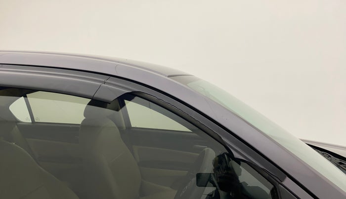 2019 Honda Amaze 1.5L I-DTEC V, Diesel, Manual, 95,141 km, Driver-side door - Door visor damaged