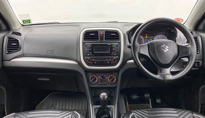 2016 Maruti Vitara Brezza VDI OPT, Diesel, Manual, 55,099 km, Dashboard