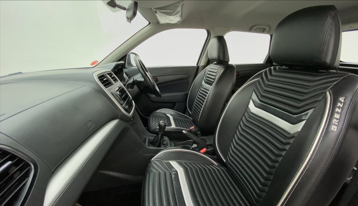 2016 Maruti Vitara Brezza VDI OPT, Diesel, Manual, 55,099 km, Right Side Front Door Cabin