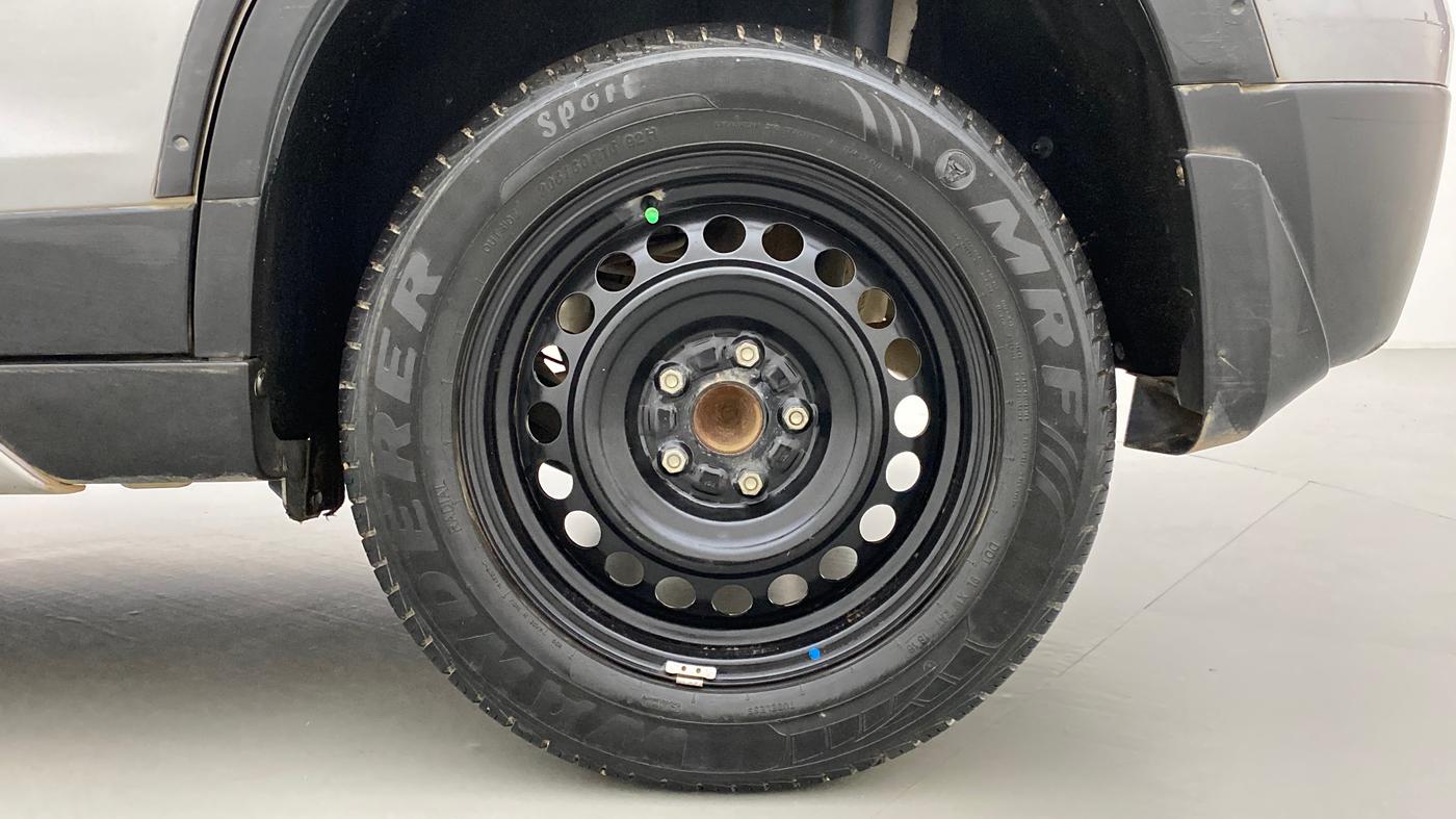 2016 Maruti Vitara Brezza VDI OPT, Diesel, Manual, 55,099 km, Left Rear Wheel