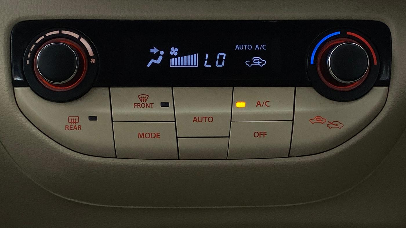 2018 Maruti Ertiga ZXI Plus SHVS, Petrol, Manual, 72,520 km, Automatic Climate Control
