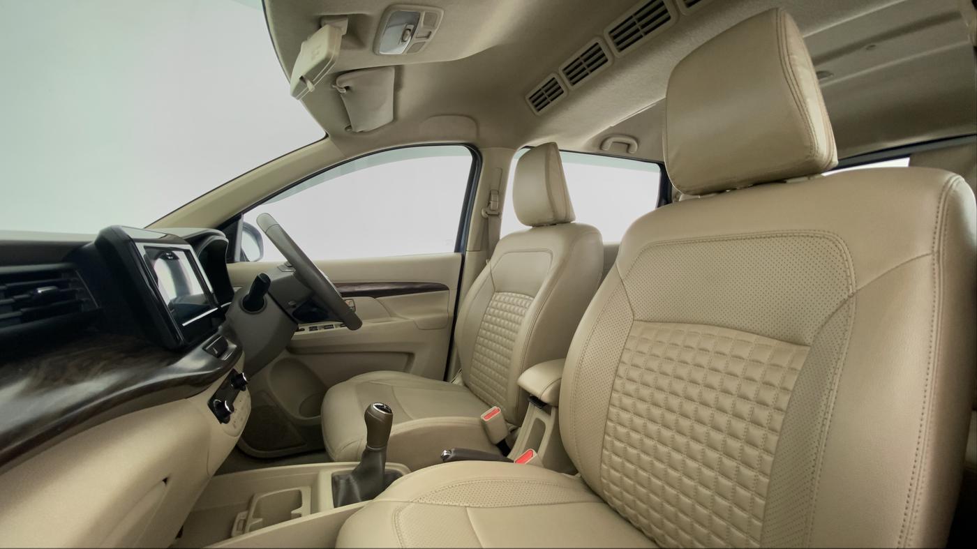 2018 Maruti Ertiga ZXI Plus SHVS, Petrol, Manual, 72,520 km, Right Side Front Door Cabin