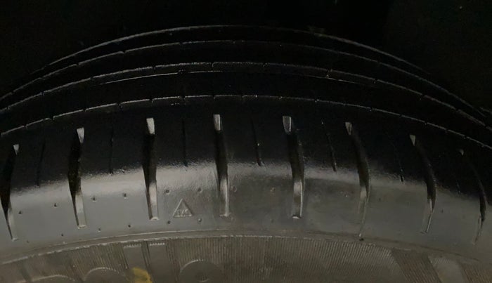 2021 Maruti Baleno ZETA CVT PETROL 1.2, Petrol, Automatic, 19,536 km, Left Rear Tyre Tread