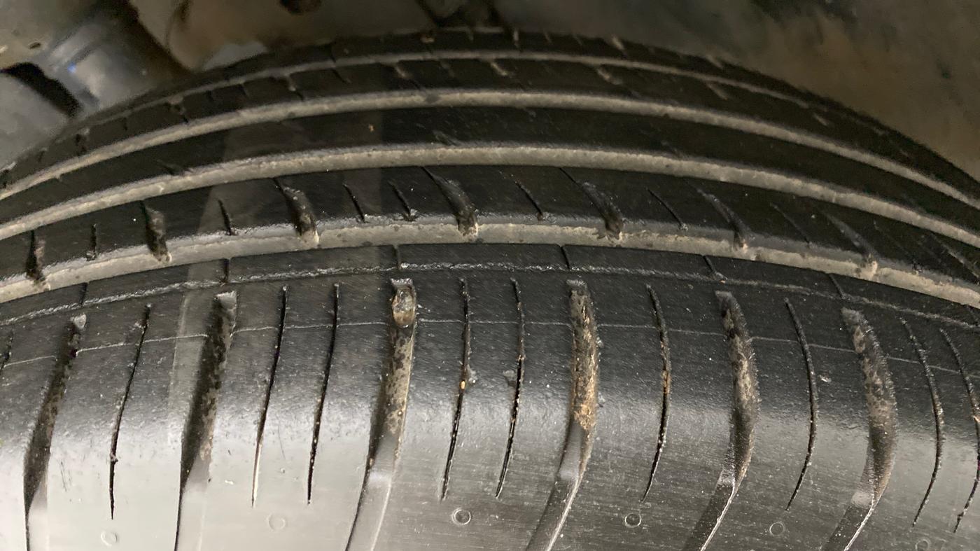 2020 Renault Duster RXZ 1.5 PETROL MT, Petrol, Manual, 20,767 km, Left Front Tyre Tread