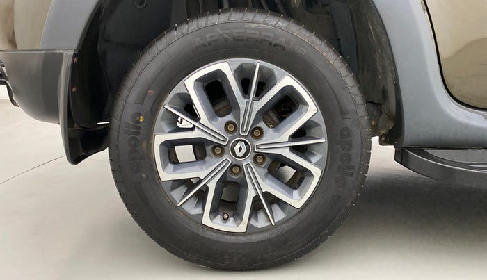 2020 Renault Duster RXZ 1.5 PETROL MT, Petrol, Manual, 20,767 km, Right Rear Wheel