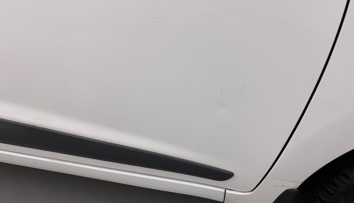 2015 Hyundai Xcent S (O) 1.2, Petrol, Manual, 96,186 km, Driver-side door - Slightly dented