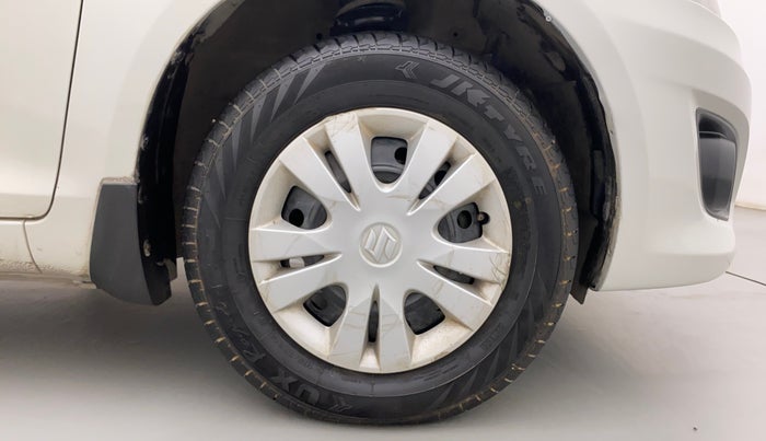 2012 Maruti Swift Dzire VXI, Petrol, Manual, 60,402 km, Right Front Wheel