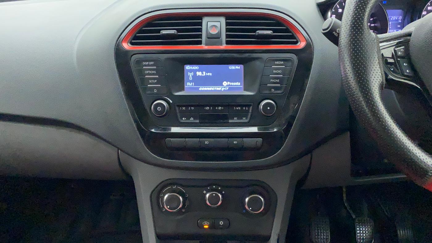 2018 Tata Tigor Buzz PETROL, Petrol, Manual, 28,410 km, Air Conditioner