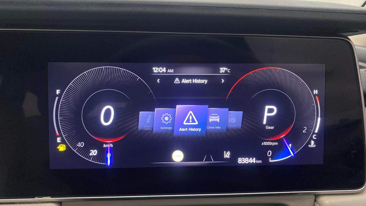 2023 Mahindra XUV700 AX 7 D AT 7 STR, Diesel, Automatic, 83,843 km, Odometer Image