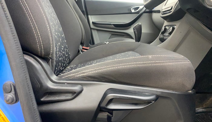 2020 Tata Tiago XZA PLUS PETROL, Petrol, Automatic, 56,256 km, Driver Side Adjustment Panel