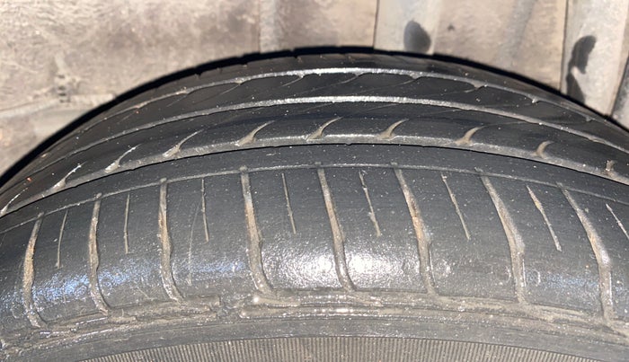 2021 Tata Tiago XZ PLUS PETROL, Petrol, Manual, 35,941 km, Left Rear Tyre Tread