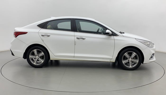 2018 Hyundai Verna 1.6 CRDI SX + AT, Diesel, Automatic, 48,257 km, Right Side View