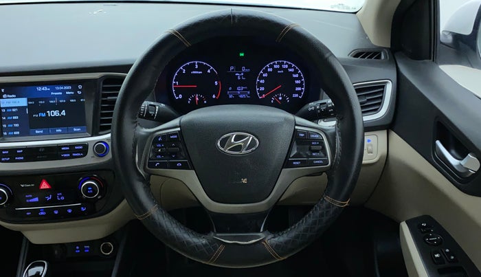 2018 Hyundai Verna 1.6 CRDI SX + AT, Diesel, Automatic, 48,257 km, Steering Wheel Close Up