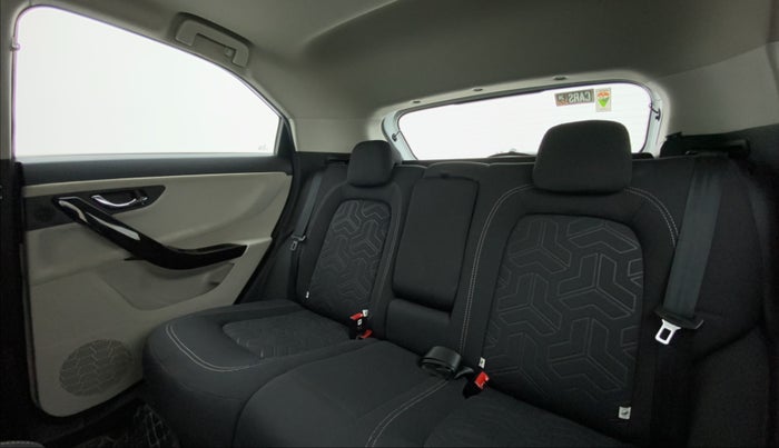 2022 Tata NEXON XZ PLUS (HS) PETROL, Petrol, Manual, 11,192 km, Right Side Rear Door Cabin