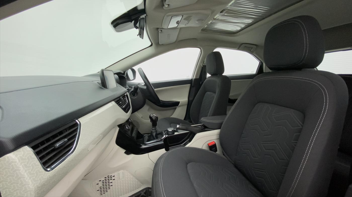 2022 Tata NEXON XZ PLUS (HS) PETROL, Petrol, Manual, 11,192 km, Right Side Front Door Cabin